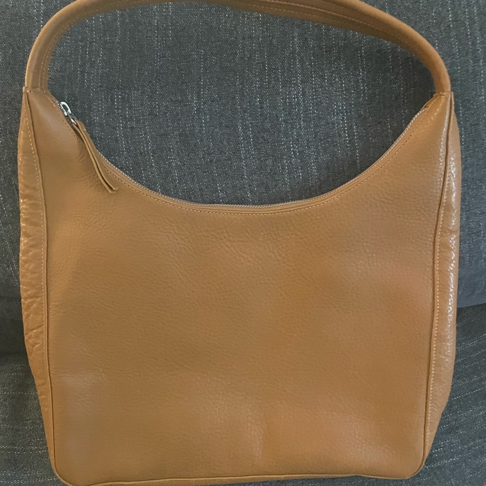 Baggu Deadstock Leather Shoulder Bag (Caramel)